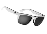 Huckleberry - Crisp White / Black Iridium Lens
