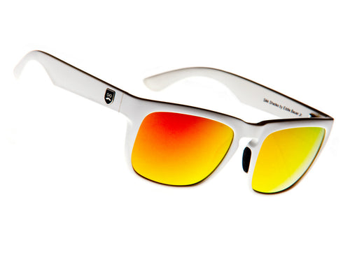 Huckleberry - Crisp White / Red Iridium Lens